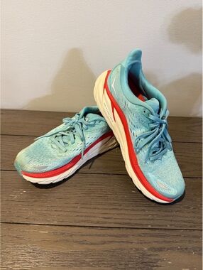 Hoka One One Women's Running Shoes Size 6